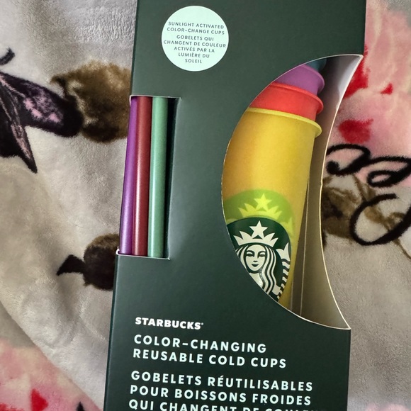 Starbucks cold cups color-changing reusable 24 Fl oz - Picture 3 of 6